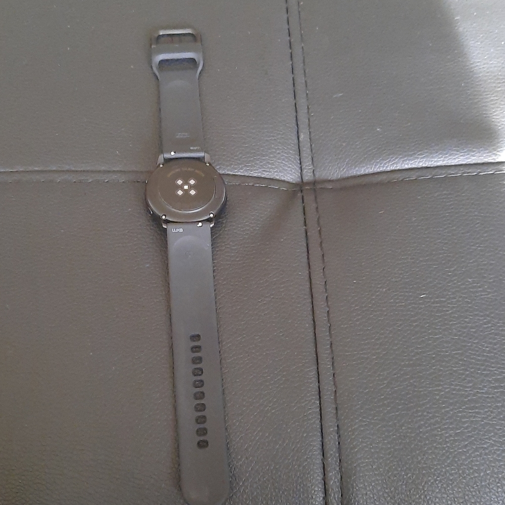 Watch - Picture 3 of 4